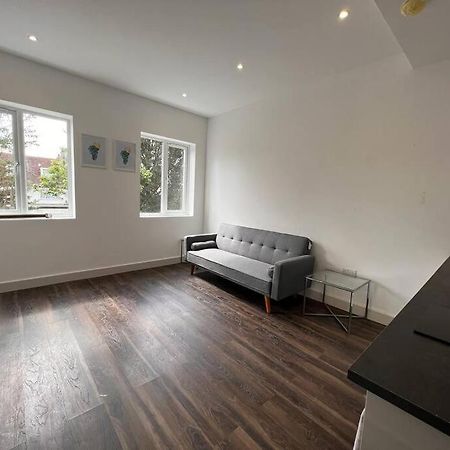 Star London Finchley Road 1-Bed Hideaway Londres Exterior foto